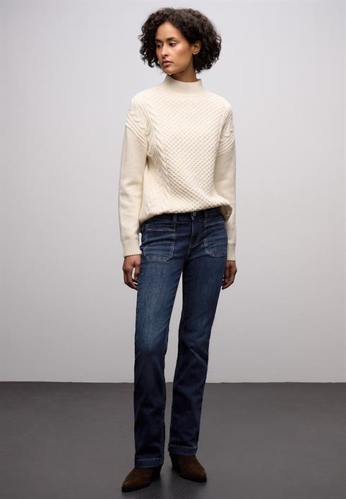 bootcut-jeans-dark-blue-washed