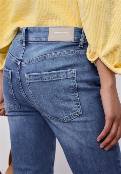 Bootcut Jeans light blue wash