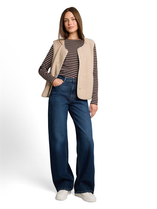 brown-white-stripe