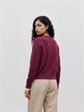 burgundy