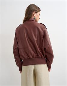 burgundy