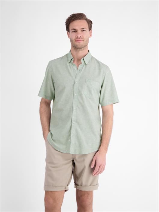 button-down-bay-green