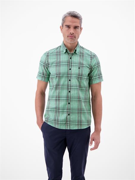 BUTTON DOWN mint water