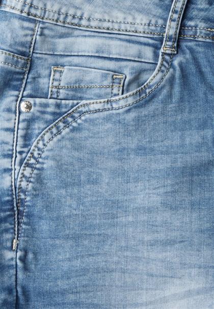 Capri Jeans light blue authentic washed