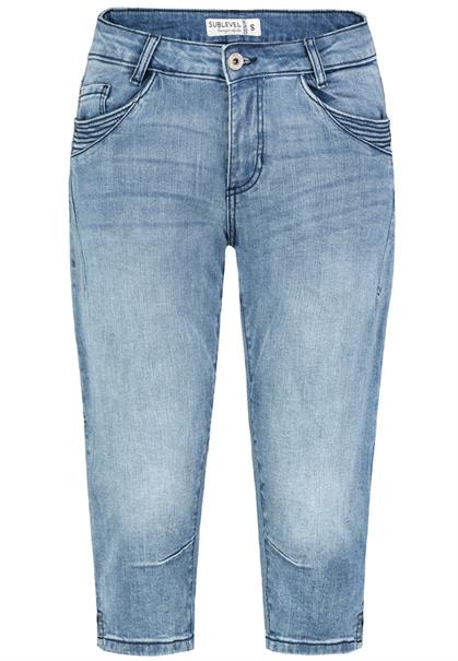Capri Jeans light blue denim
