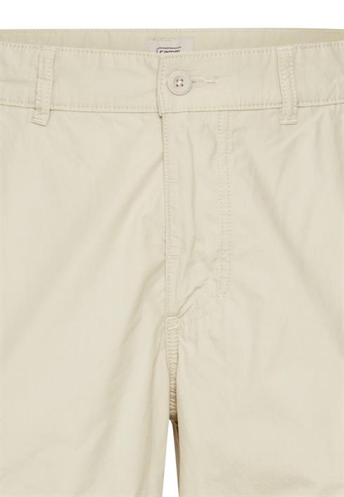 cargo-shorts-regular-fit-beige
