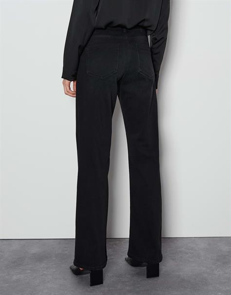 Carie line dusty black
