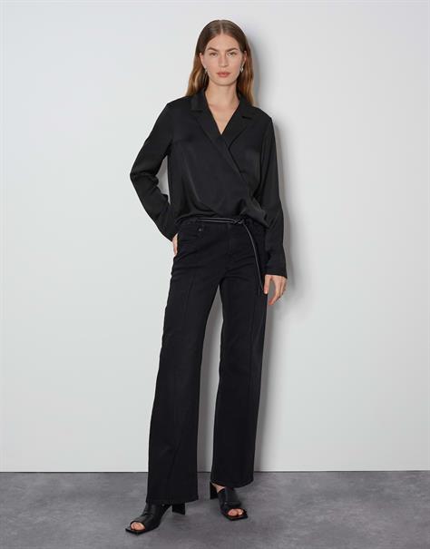 Carie line dusty black
