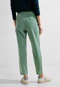 Casual Fit Babycord Hose clear sage green