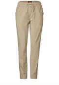 Casual Fit Babycord Hose vanilla cream beige