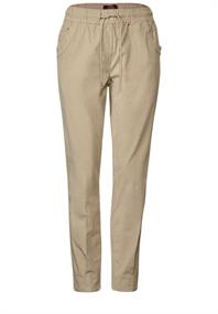 Casual Fit Babycord Hose vanilla cream beige