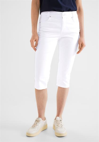 Casual Fit Caprihose white