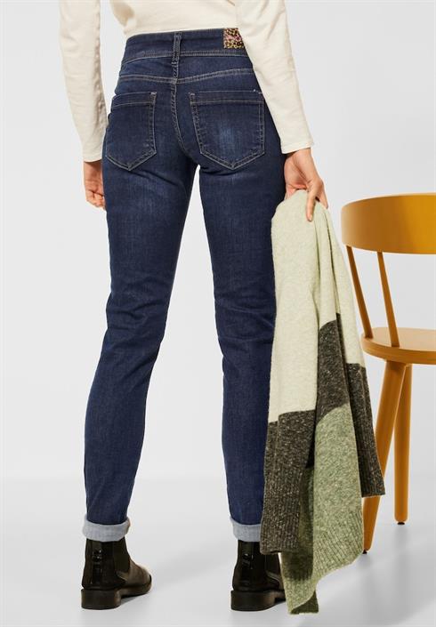 casual-fit-denim-indigo-stone-wash