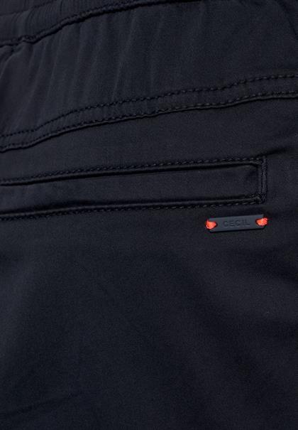 Casual Fit Hose in Unifarbe deep blue