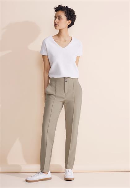 Casual Fit Hose safari beige