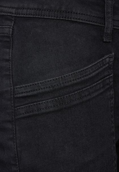 Casual Fit Jeans clean black wash