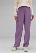 Casual Fit Lyocell Hose dark dull lilac