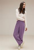 Casual Fit Lyocell Hose dark dull lilac