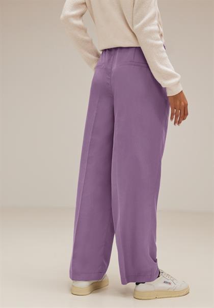 Casual Fit Lyocell Hose dark dull lilac
