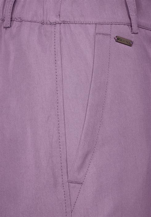 casual-fit-lyocell-hose-dark-dull-lilac