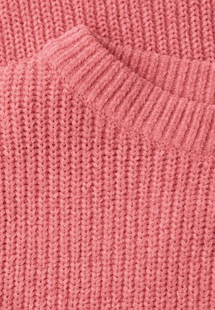 Chenille Pullover striking coral