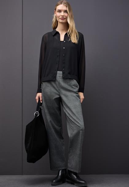 Chiffon Hemdbluse black