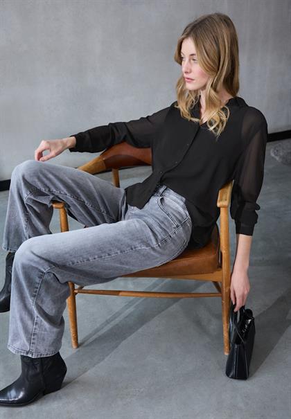 Chiffon Hemdbluse black