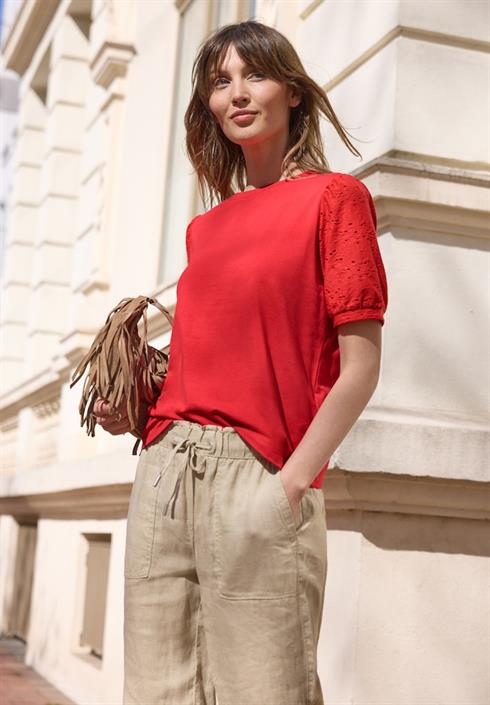 chili-red