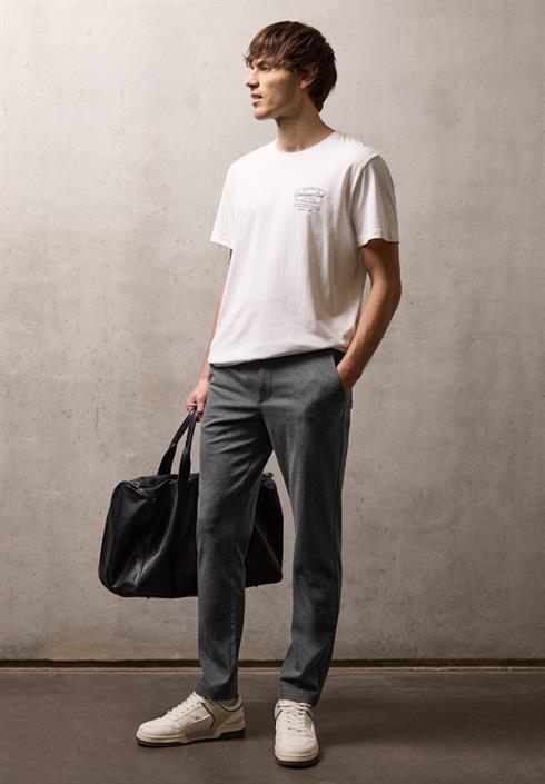 chino-aus-elastischem-jersey-mit-flexbund-industrial-grey