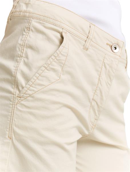 Chino Bermuda Shorts champagne