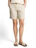 Chino Bermuda Shorts mit Gürtel dove white
