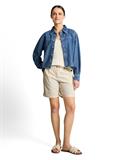 Chino Bermuda Shorts mit Gürtel dove white