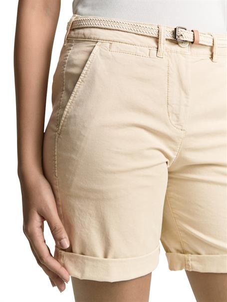 Chino Bermuda Shorts mit Gürtel summer beige