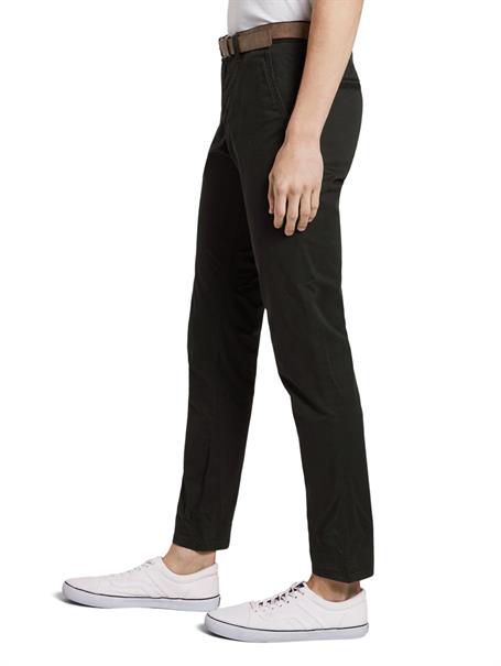 Chino Hose mit Gürtel black