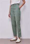 Chino im Casual Fit in softer Qualität dark mint green