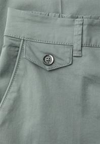Chino im Casual Fit in softer Qualität dark mint green
