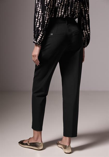 Chinohose Technostretch black