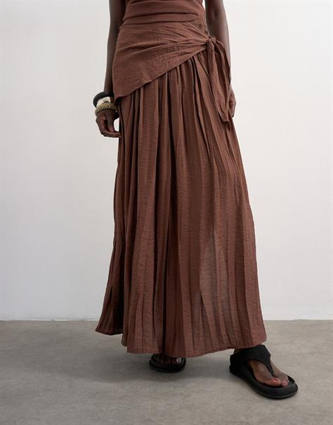 chocolate brown