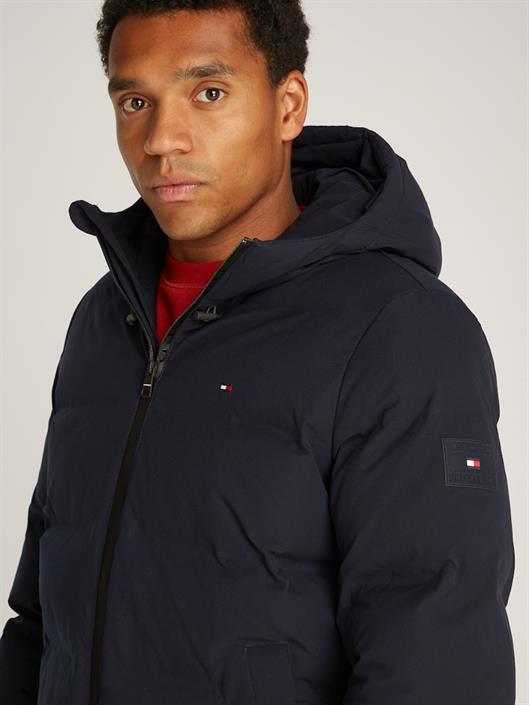 cl-motion-hooded-jacket-desert-sky