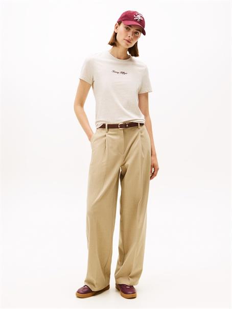 CLASSIC SCRIPT REG SS TEE heather oatmilk