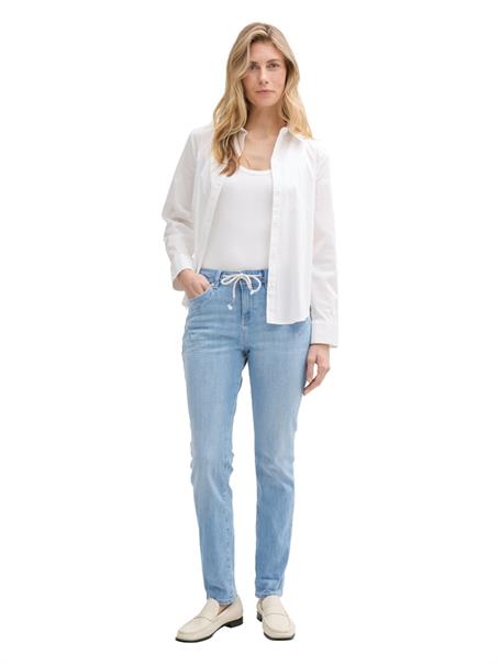 clean bleached blue denim