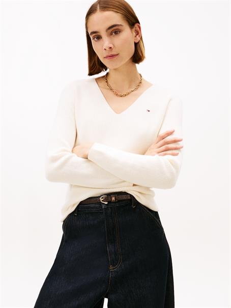 CO CARDI FINE GG LS V-NK SWT ivory petal