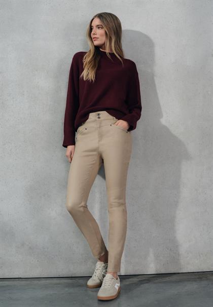 Coated Slim Fit Hose dark morn beige