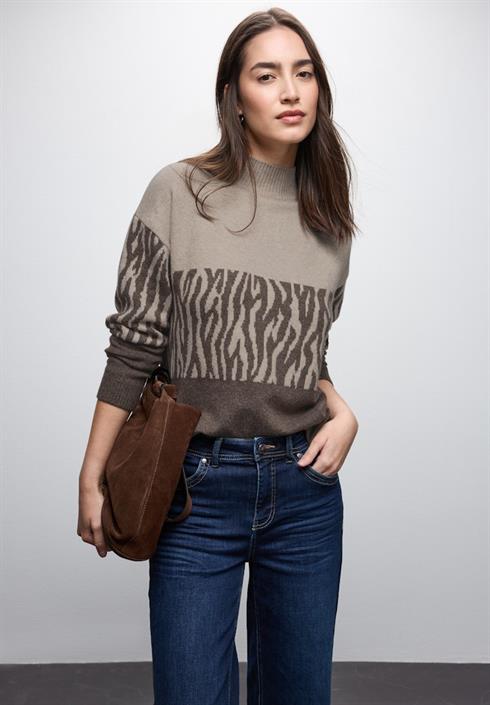 color-block-jacquard-sweater-dark-nomad-brown-mel