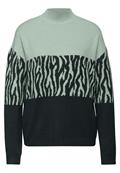Color-Block Jacquard Sweater evernight green