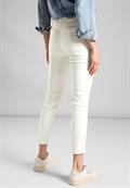 Color Slim Fit Jeans off white washed