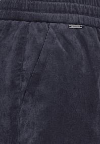 Cordhose im Loose Fit night sky blue