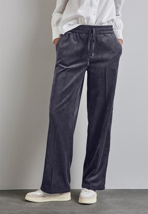 cordhose-im-loose-fit-night-sky-blue