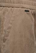 Cordhose im Loose Fit rich mocha