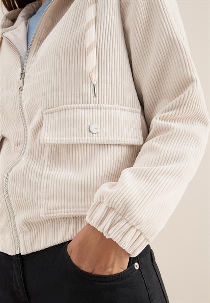 Cordjacke mit Kapuze oat milk beige